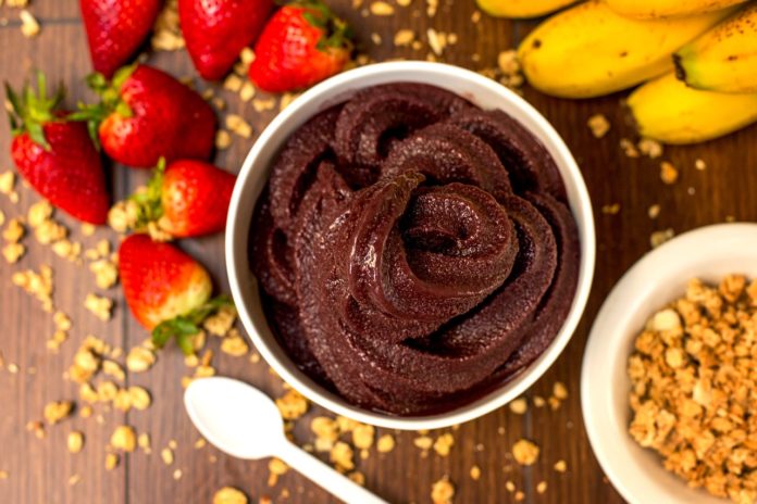 Acai bowl – ulubione śniadanie blogerek