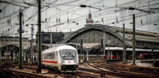 Jak do centralnego zamka dorobić sterowanie pilotem?